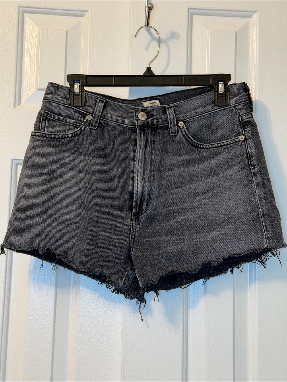 Citizens of Humanity Premium Vintage Black Dark Denim Shorts Frayed Hem Size 28